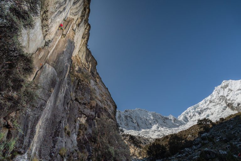 Yuri - Valle de Llaca